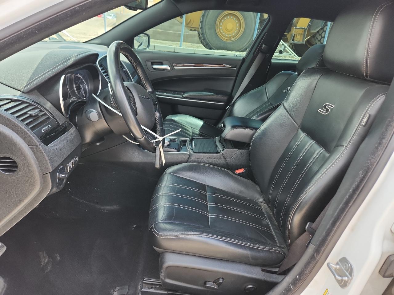 2021 Chrysler 300 S - Image 7