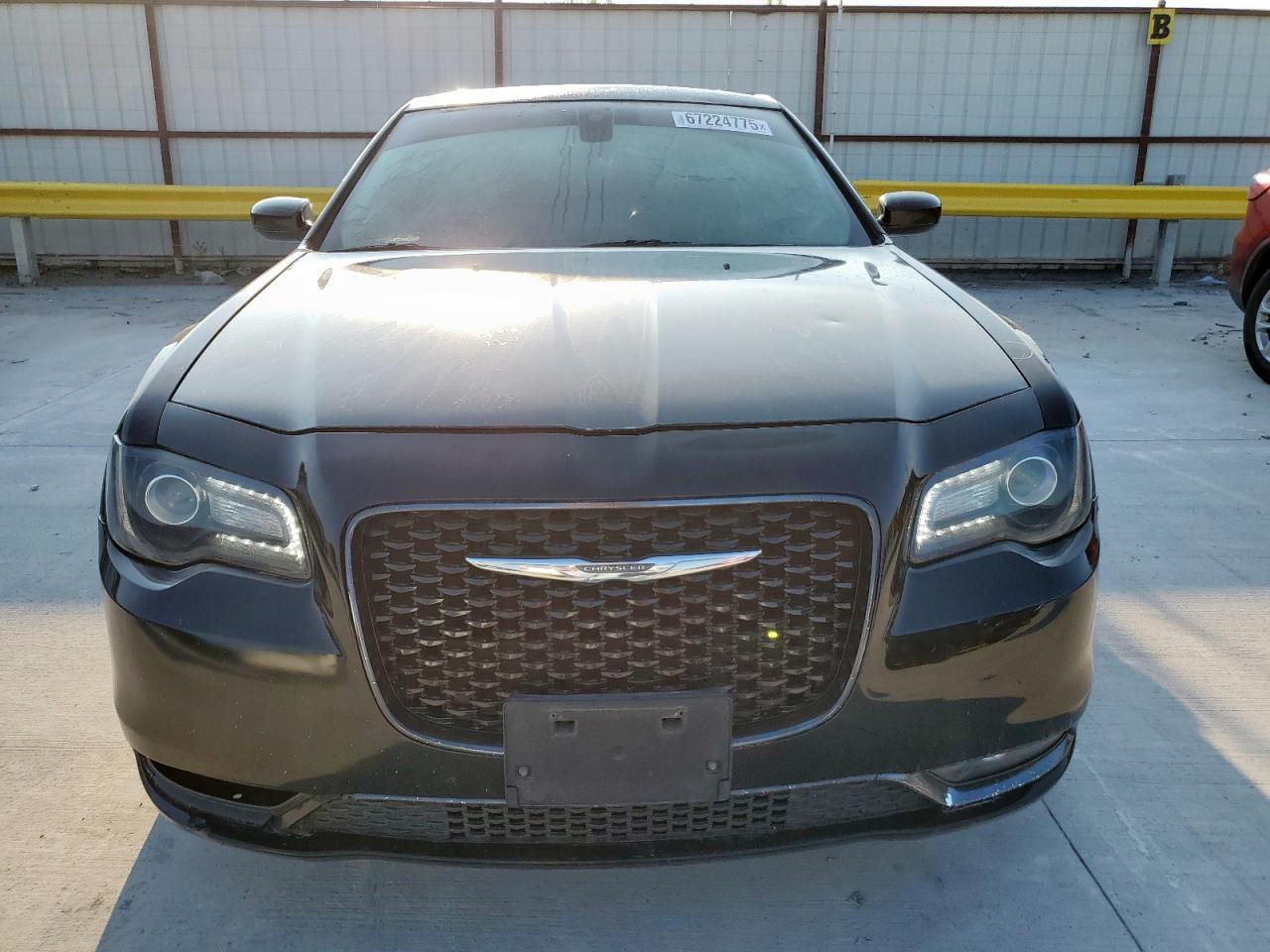 2015 Chrysler 300 S - Фото 5