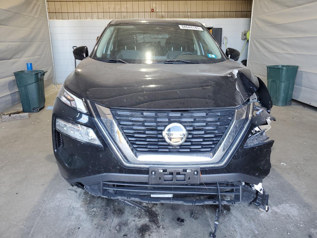 2021 Nissan Rogue Sv - Image 5