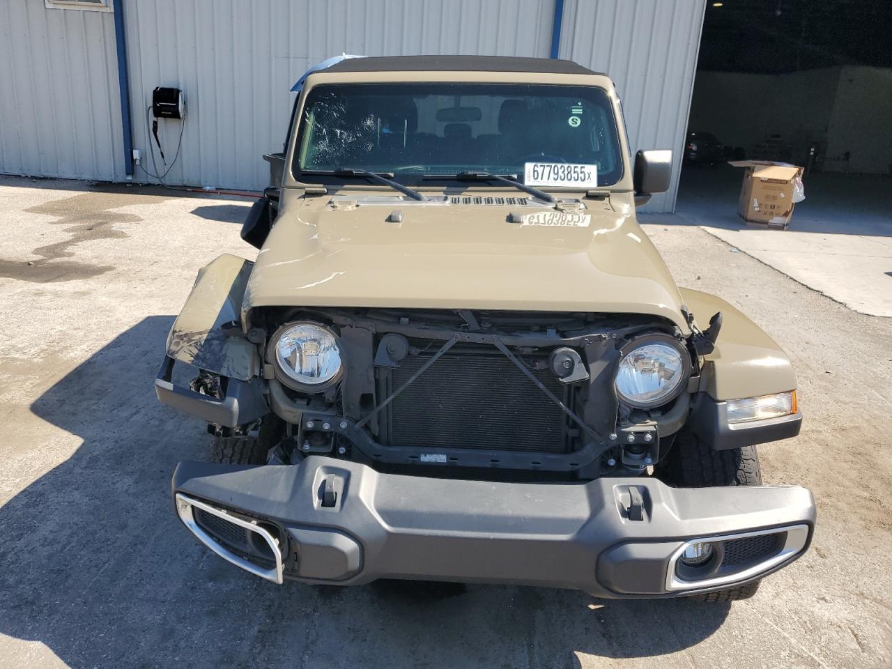 2020 Jeep Gladiator Sport - Image 5