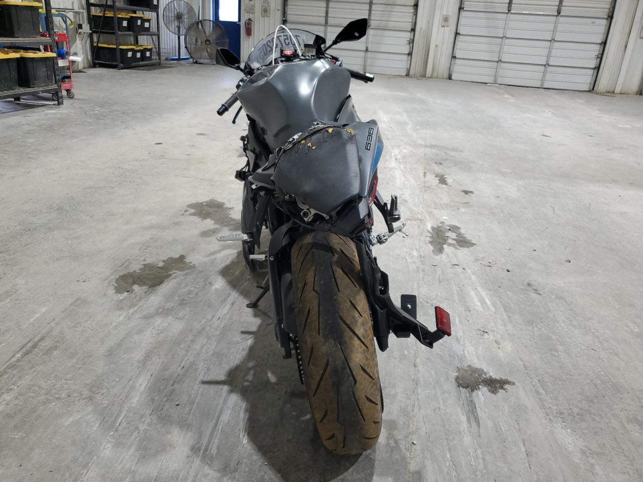 2025 Kawasaki Zx636 K - Фото 4