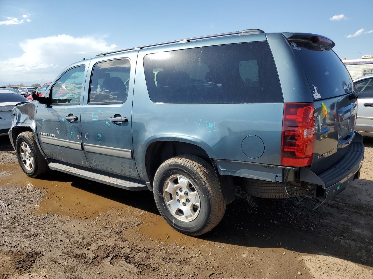 2009 Chevrolet Suburban K1500 Ls - Фото 2