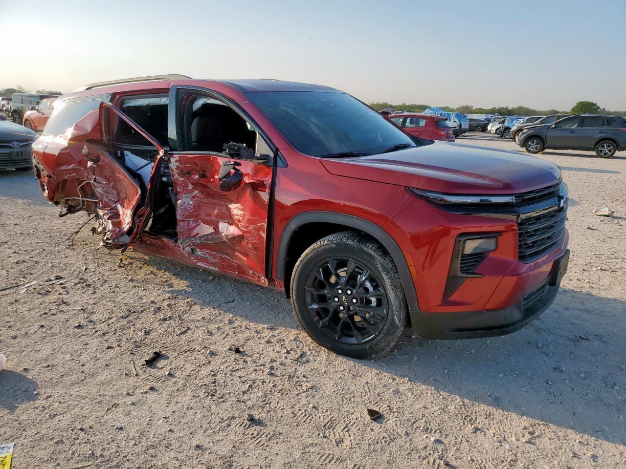 2024 Chevrolet Traverse Lt - Image 4