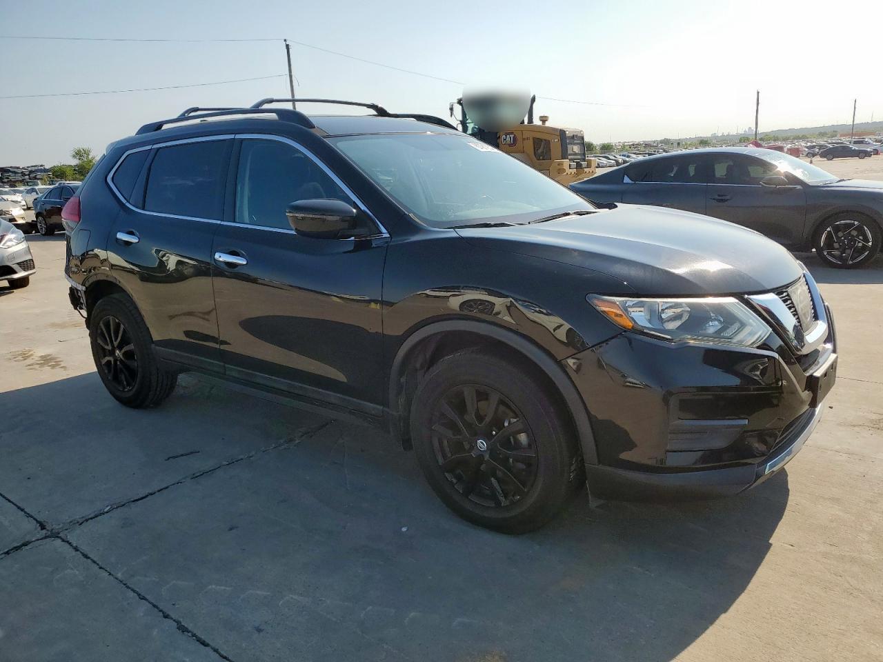 2017 Nissan Rogue S - Фото 4