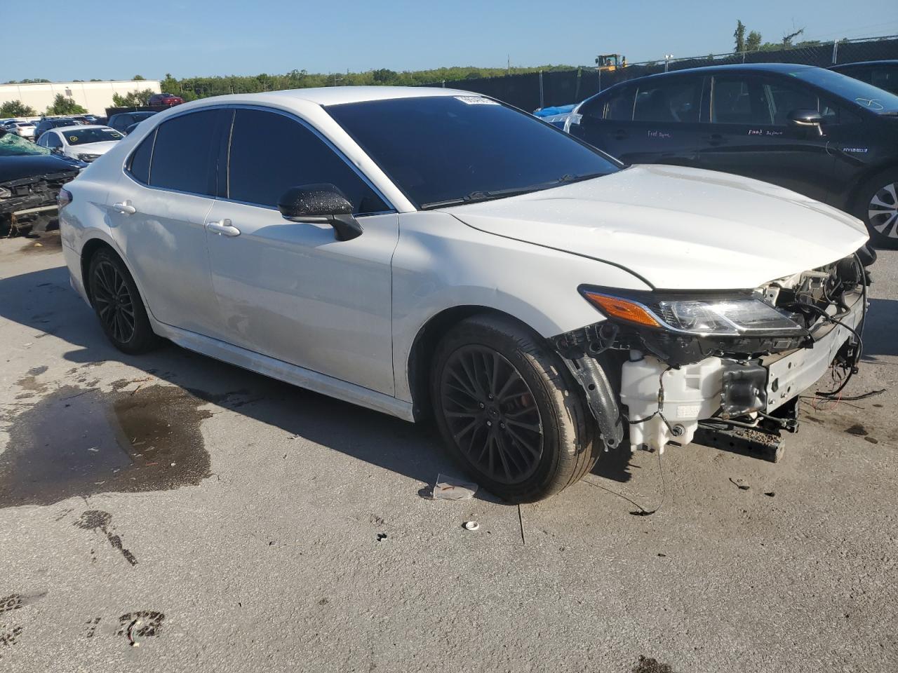 2019 Toyota Camry L - Image 4