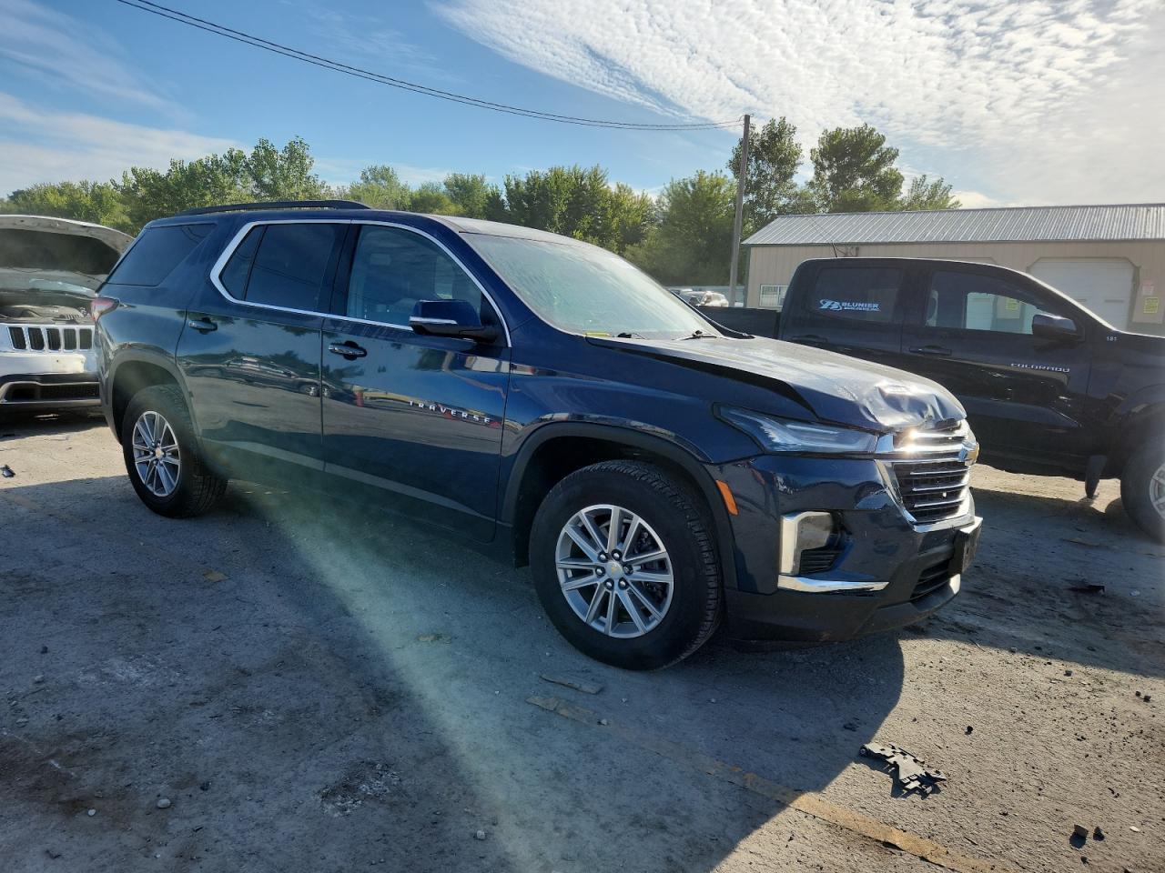 2022 Chevrolet Traverse Lt - Фото 4