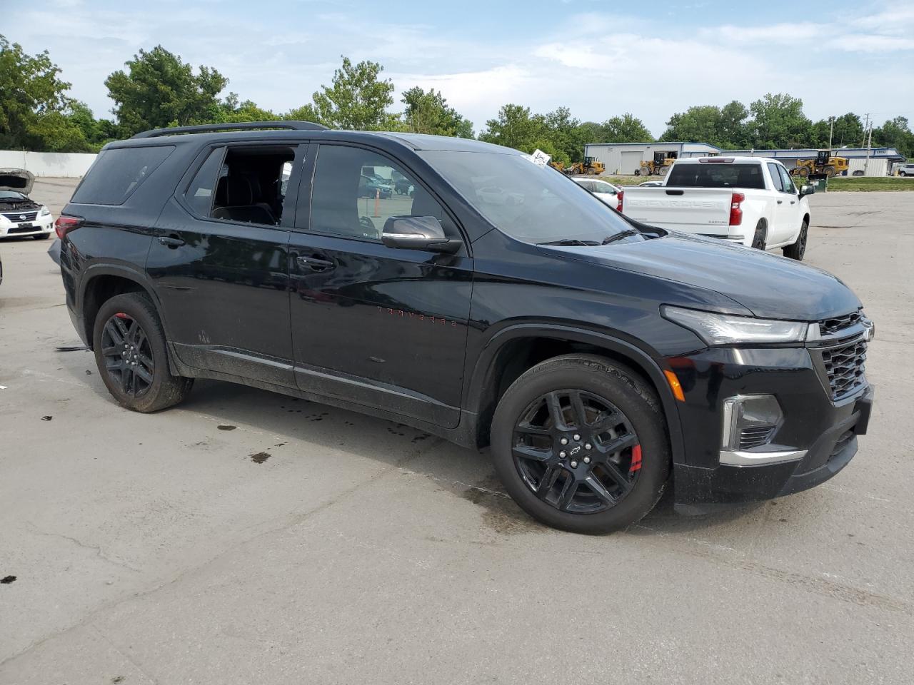 2023 Chevrolet Traverse Premier - Фото 4