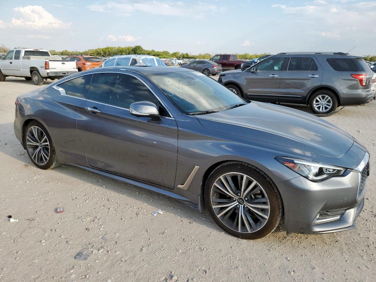 2021 Infiniti Q60 Luxe - Image 4