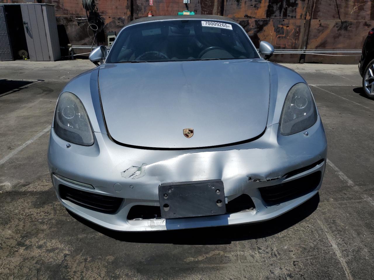2017 Porsche Boxster - Image 5
