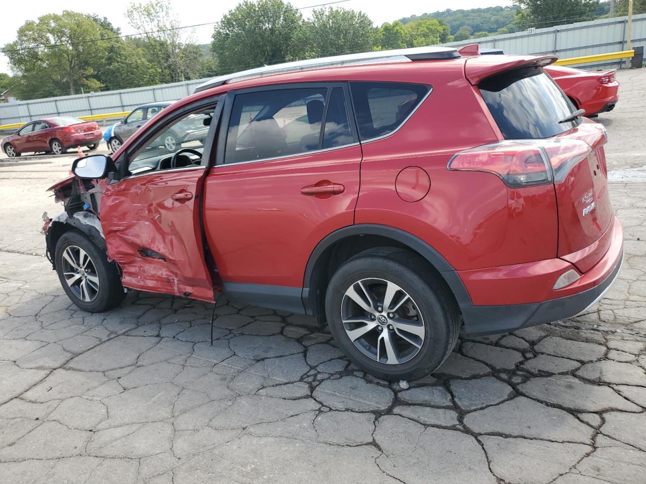 2016 Toyota Rav4 Xle - Image 2