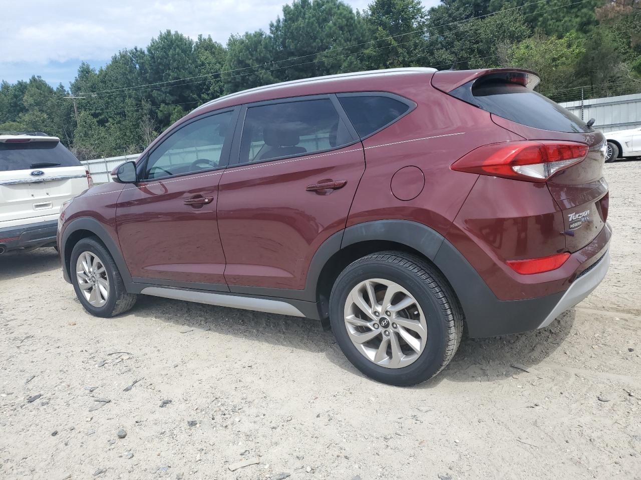 2017 Hyundai Tucson Limited - Image 2