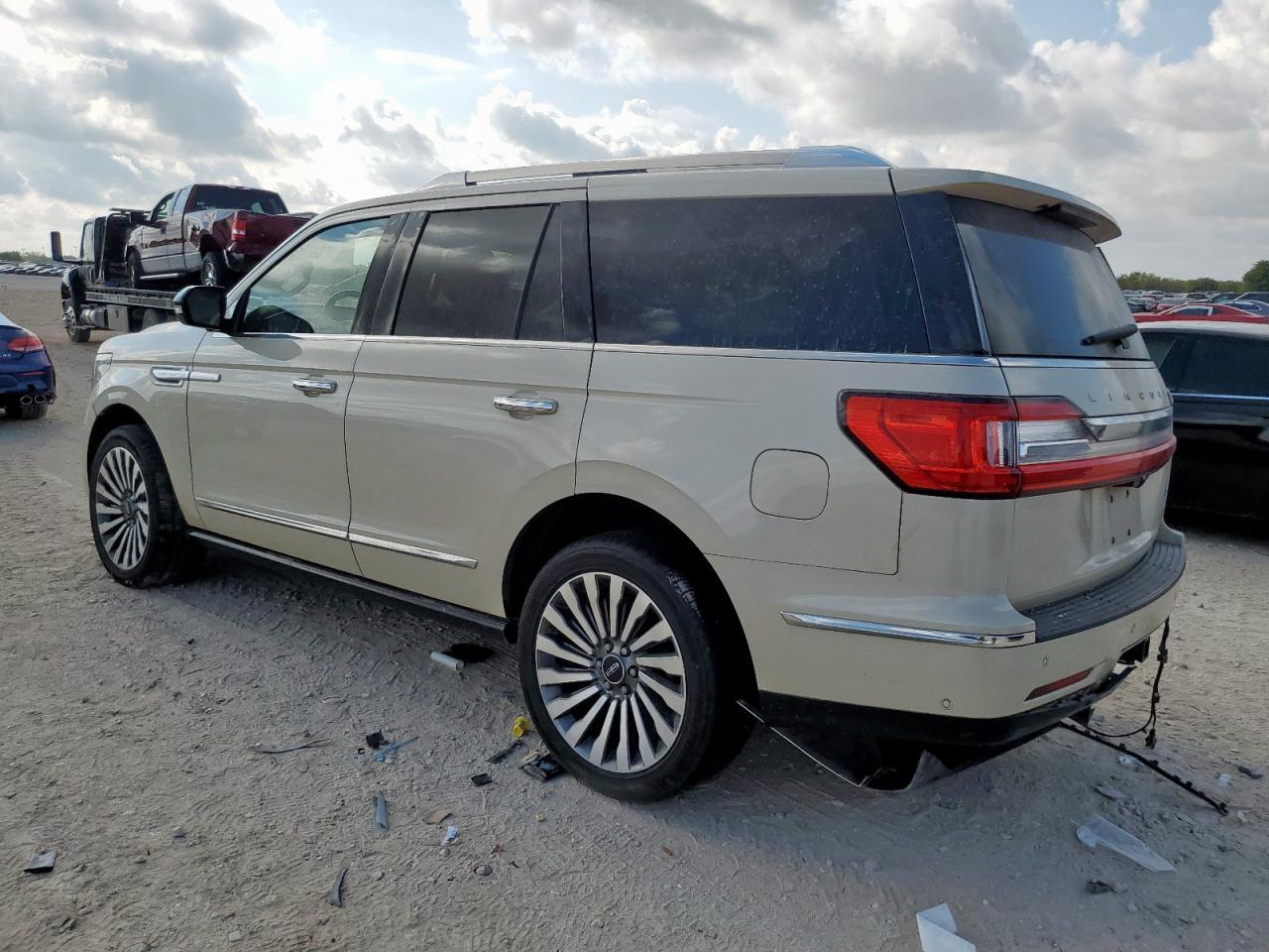 2018 Lincoln Navigator Reserve - Фото 2