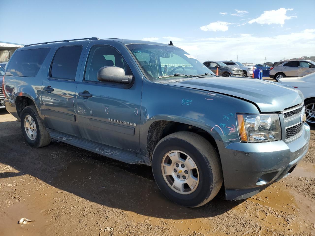 2009 Chevrolet Suburban K1500 Ls - Фото 4