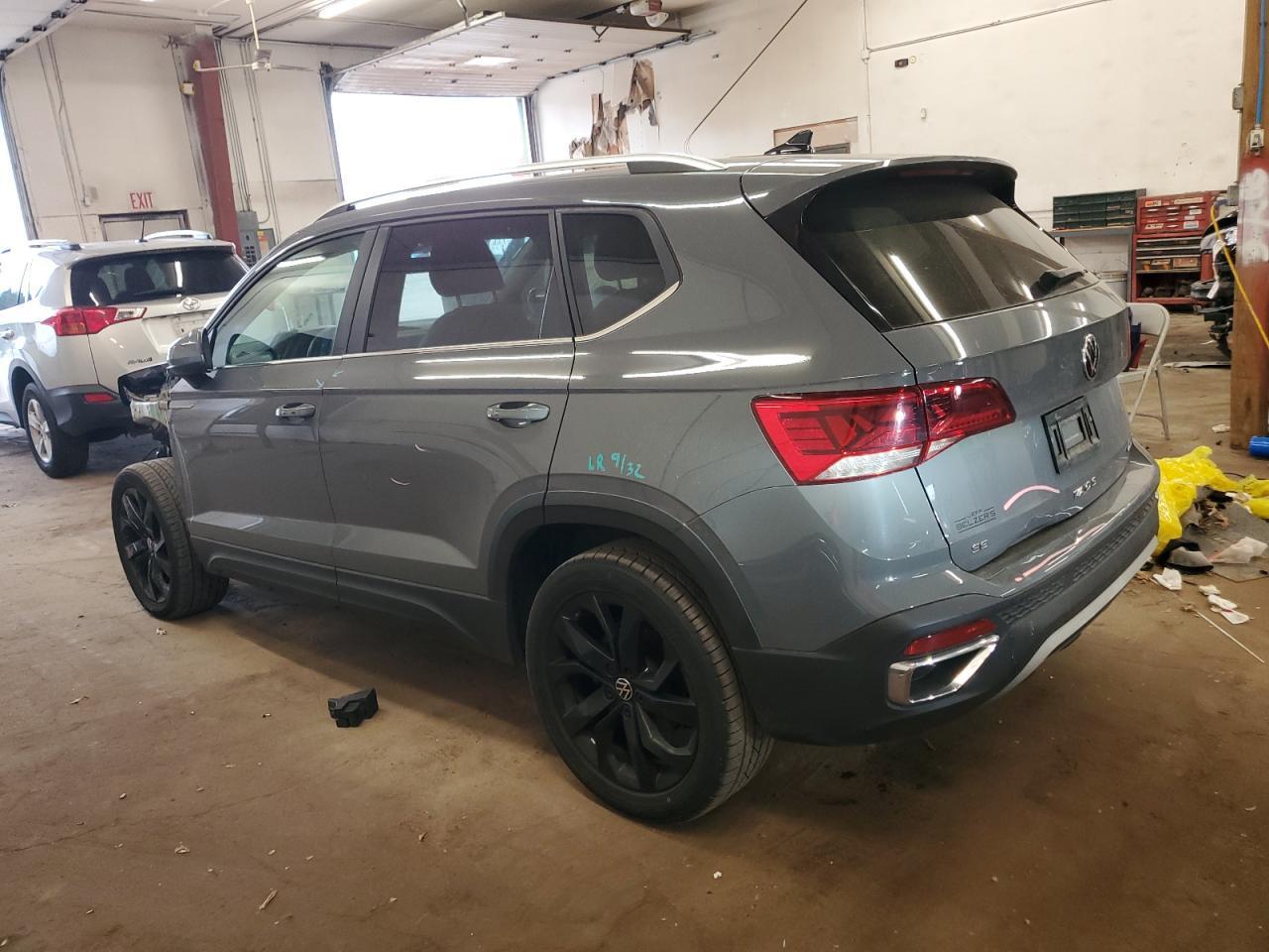 2022 Volkswagen Taos Se Iq Drive - Фото 2