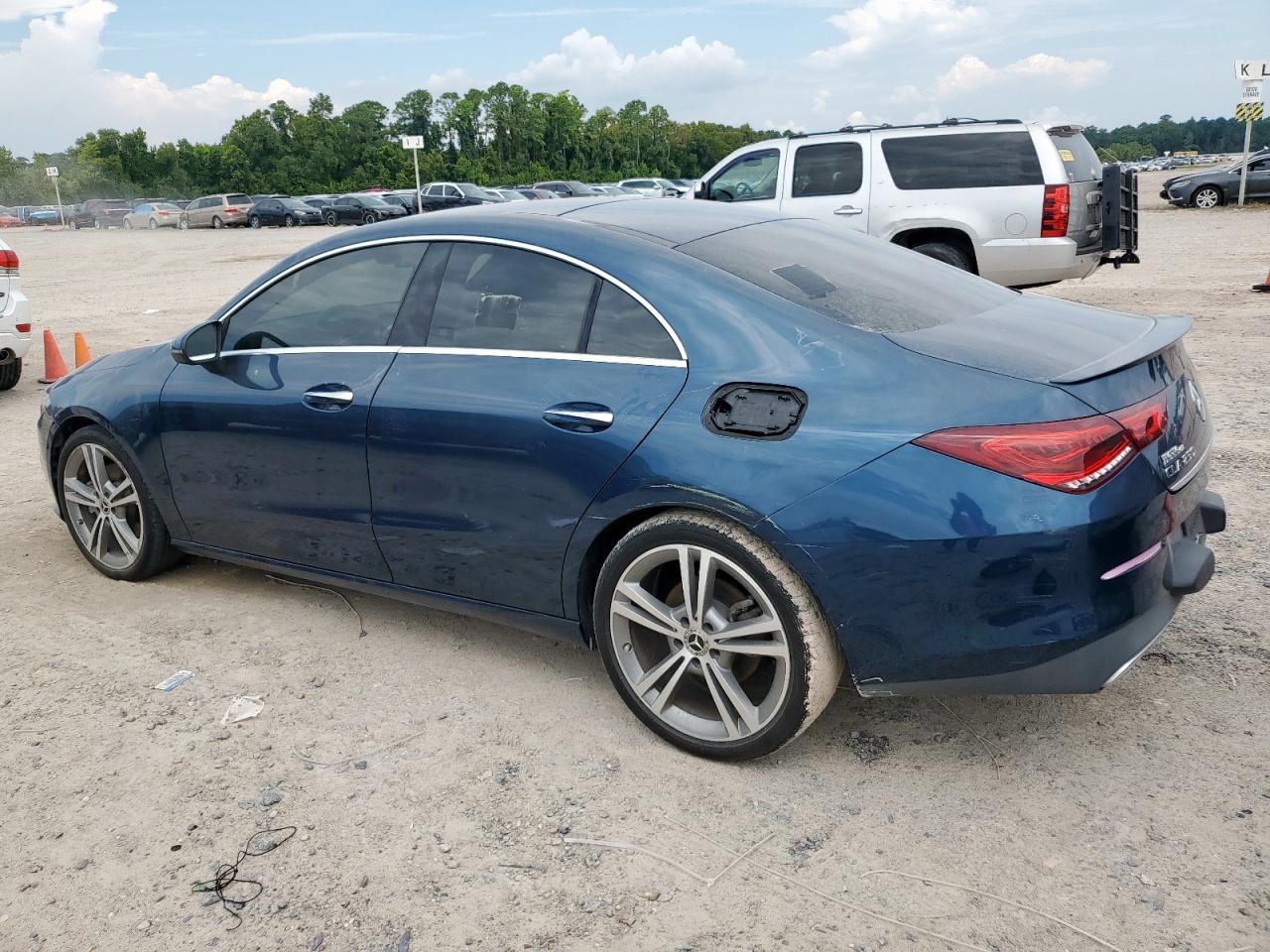 2021 Mercedes-Benz Cla 250 - Фото 2