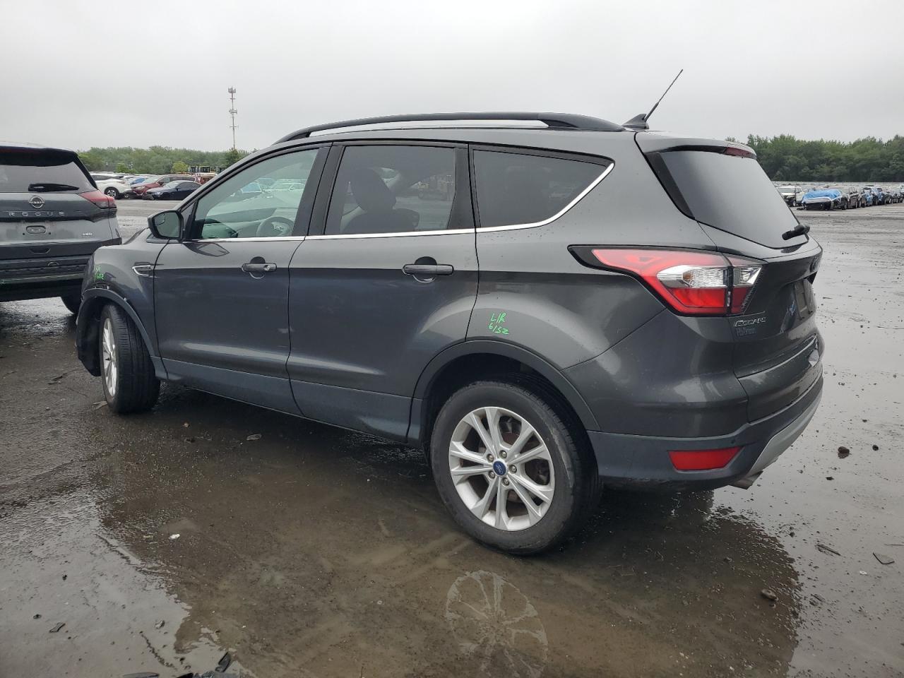2018 Ford Escape Sel - Image 2