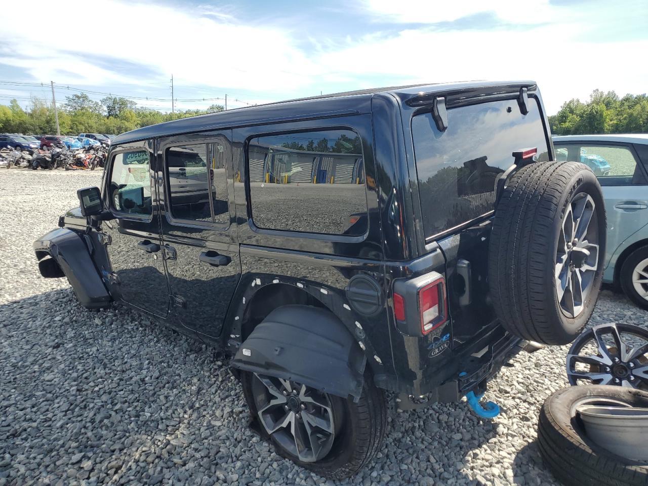 2024 Jeep Wrangler 4Xe - Image 2