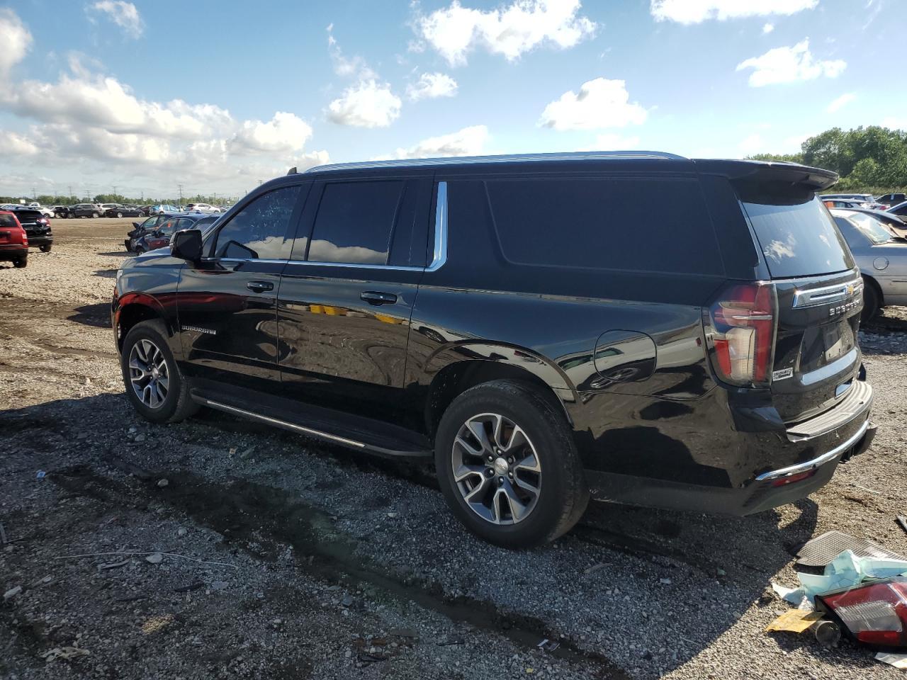 2022 Chevrolet Suburban K1500 Lt - Фото 2