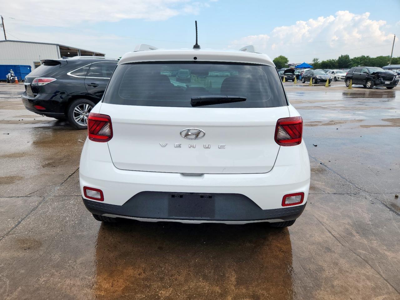 2024 Hyundai Venue Sel - Фото 6