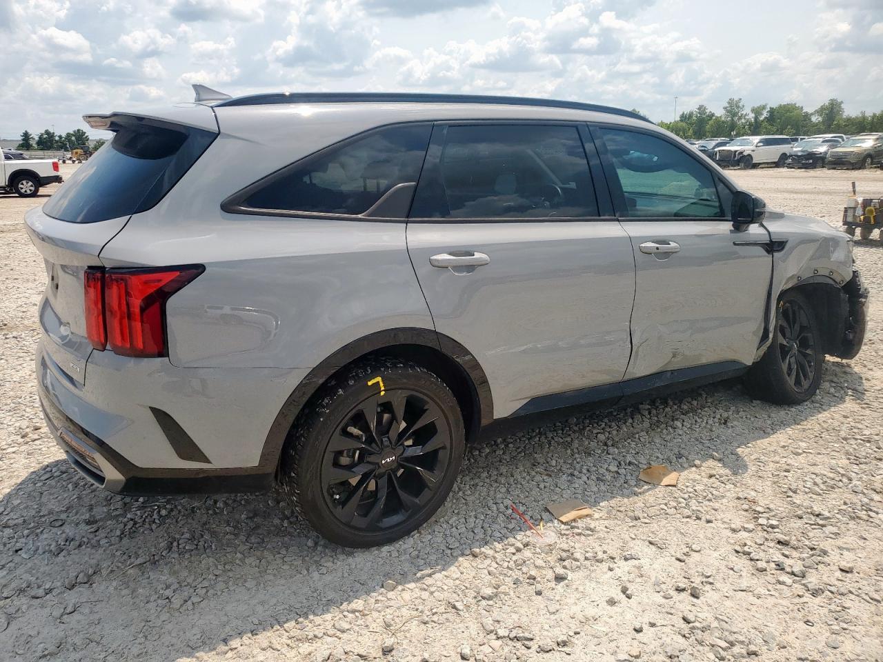 2023 Kia Sorento Sx - Фото 3