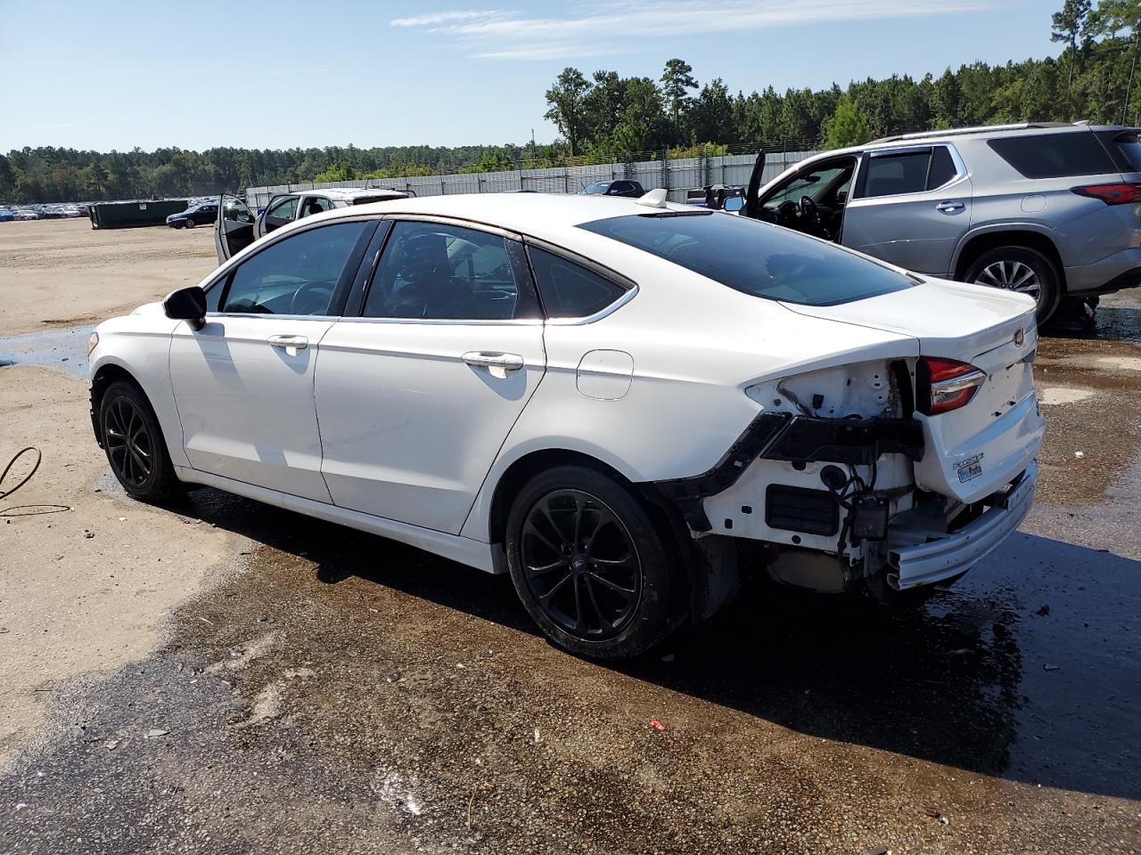 2019 Ford Fusion Se - Фото 2