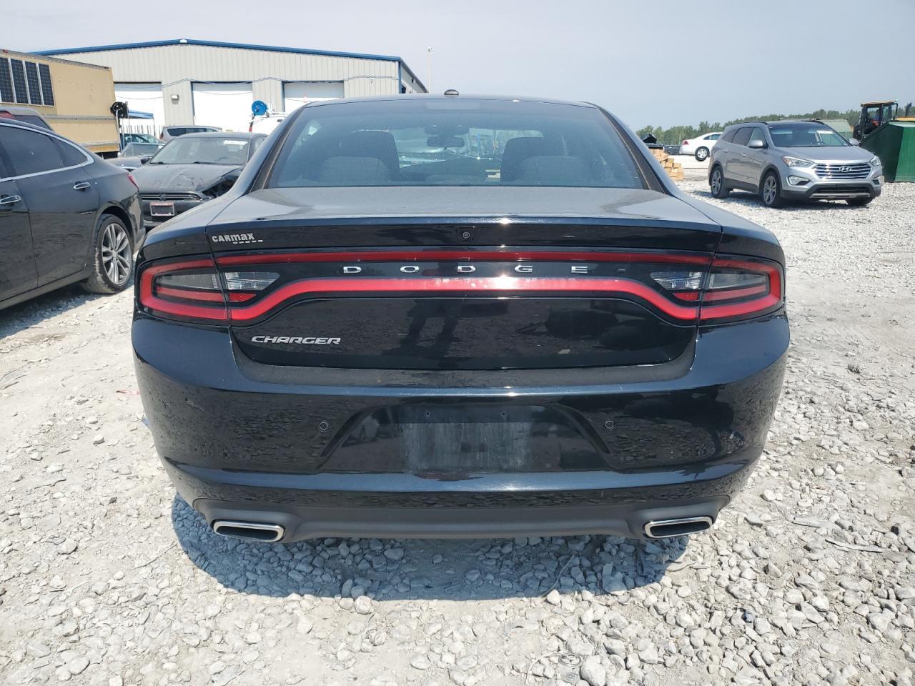 2022 Dodge Charger Sxt - Фото 6