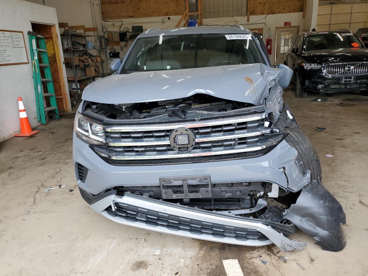 2022 Volkswagen Atlas Cross Sport Se - Фото 5