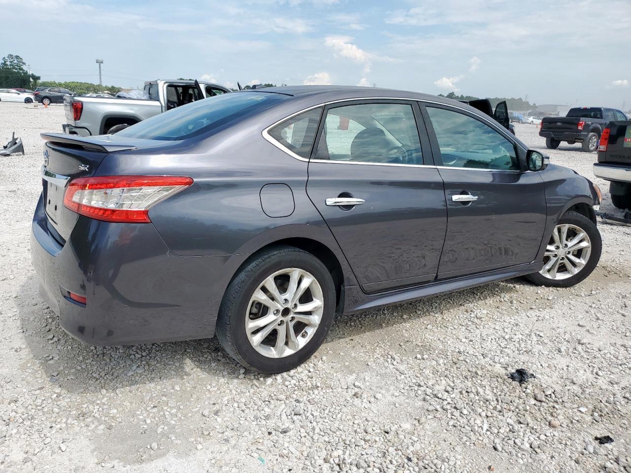 2015 Nissan Sentra Sr - Image 3