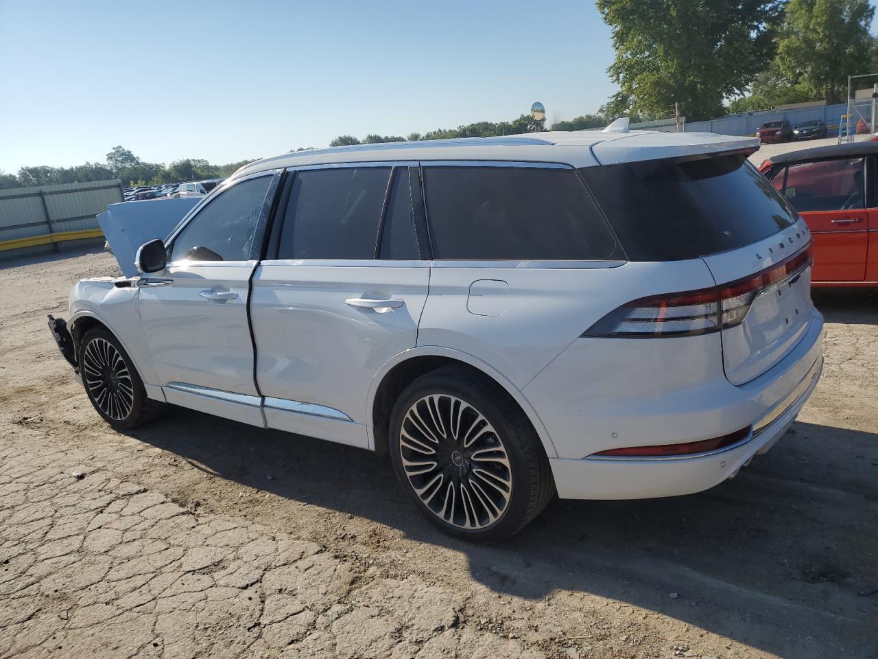 2022 Lincoln Aviator Black Label - Фото 2