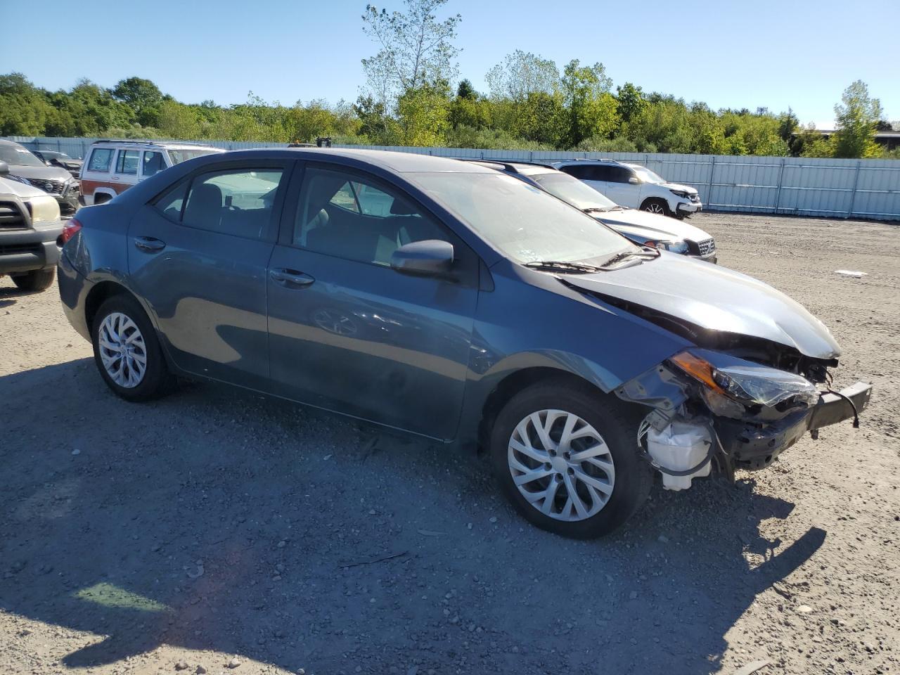 2017 Toyota Corolla L - Фото 4