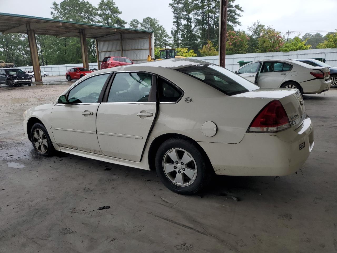 2009 Chevrolet Impala 1Lt - Image 2