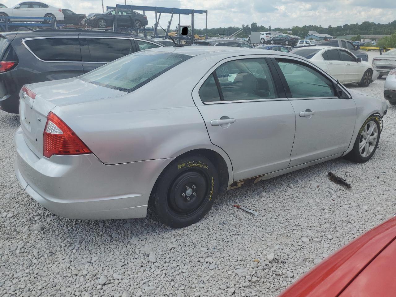 2012 Ford Fusion Se - Image 3