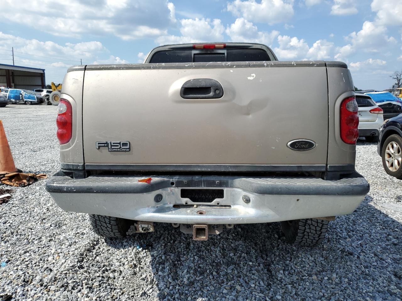 2003 Ford F150 Supercrew - Image 6