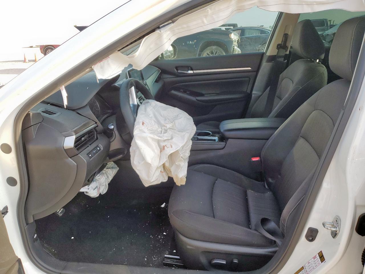 2023 Nissan Altima Sv - Фото 7