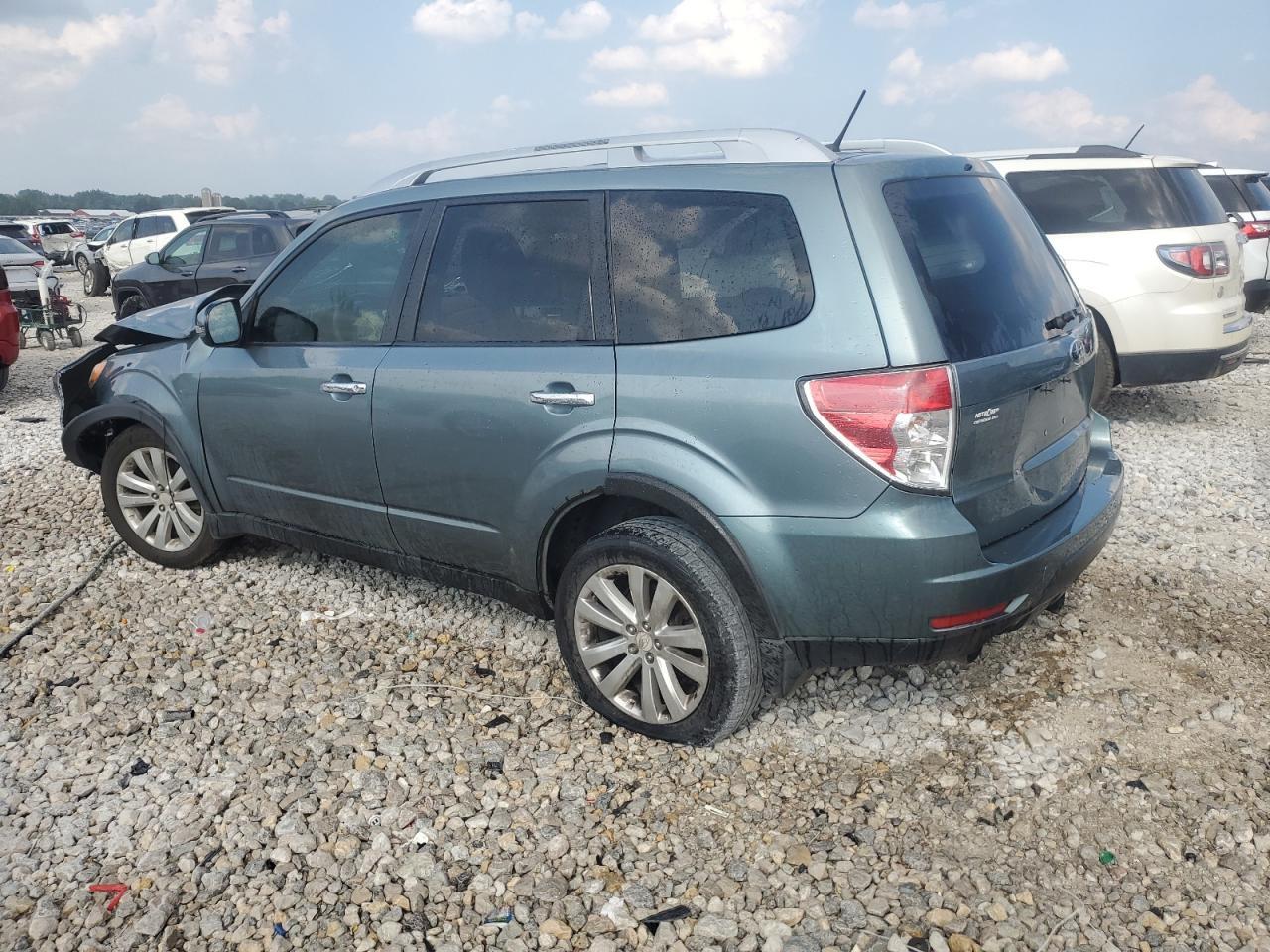 2012 Subaru Forester Touring - Image 2