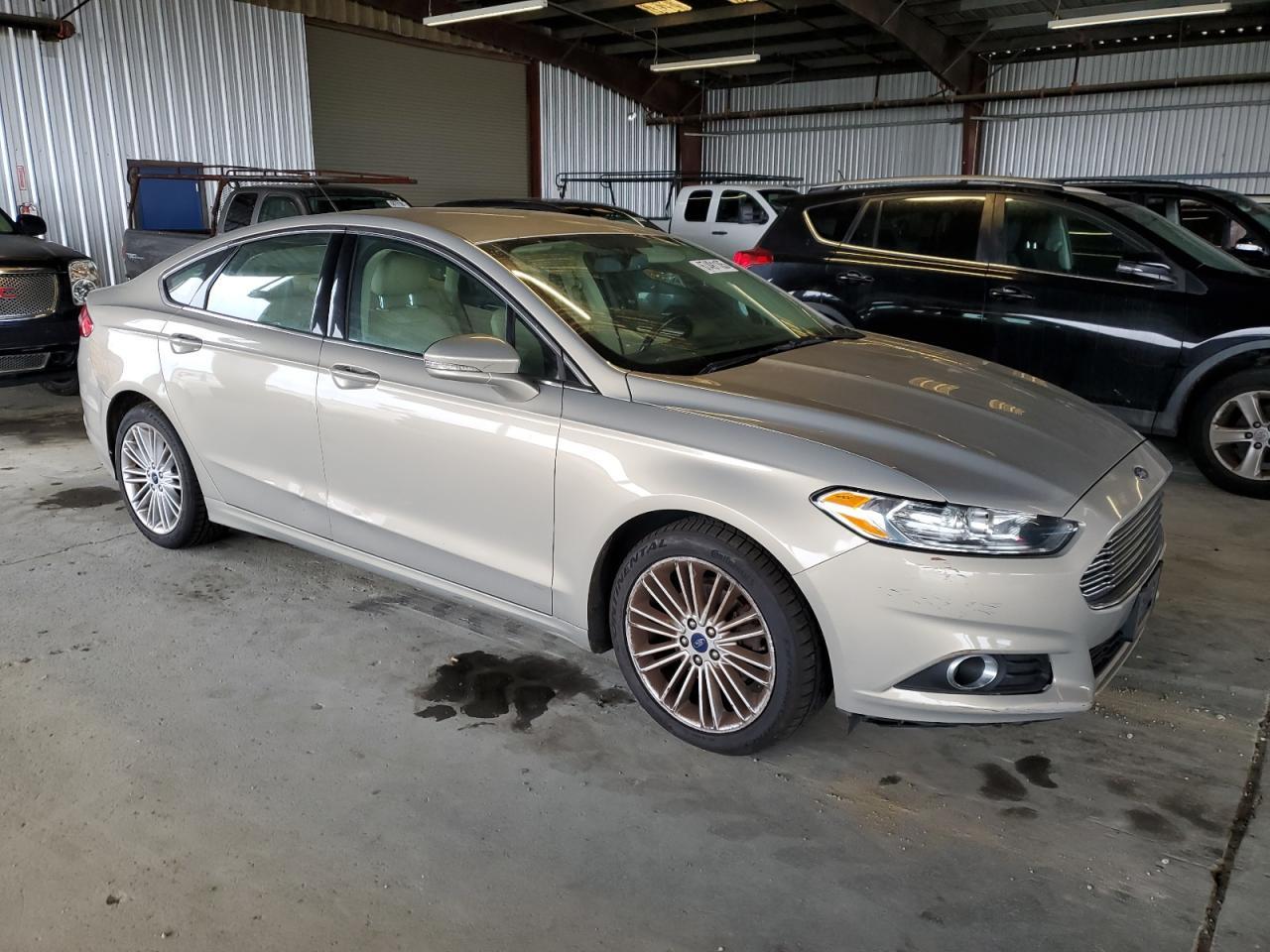 2016 Ford Fusion Se - Фото 4