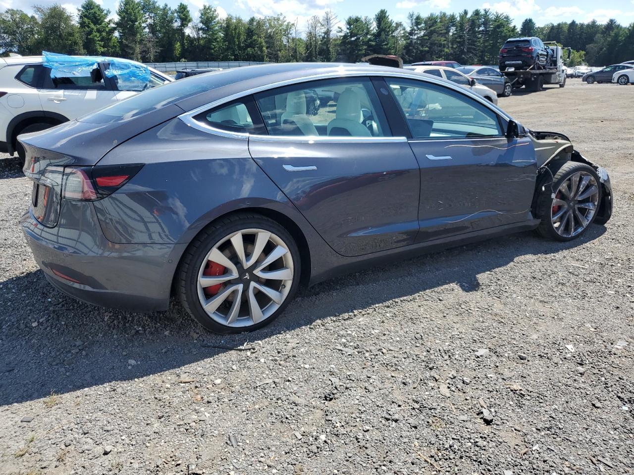 2019 Tesla Model 3 - Image 3