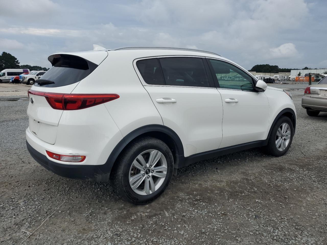 2017 Kia Sportage Lx - Фото 3