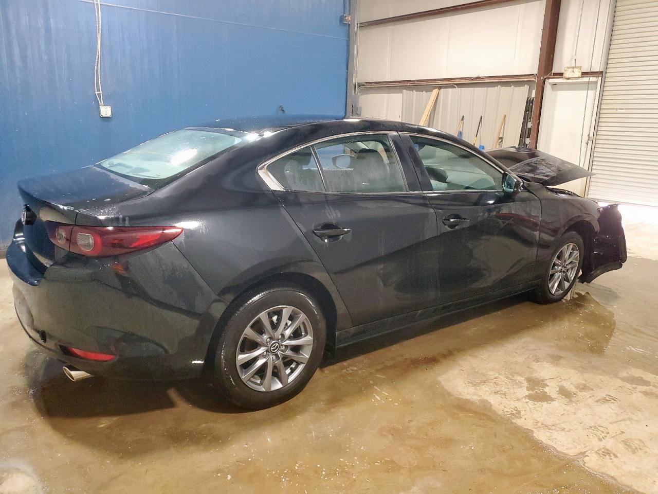 2025 Mazda 3 - Image 3