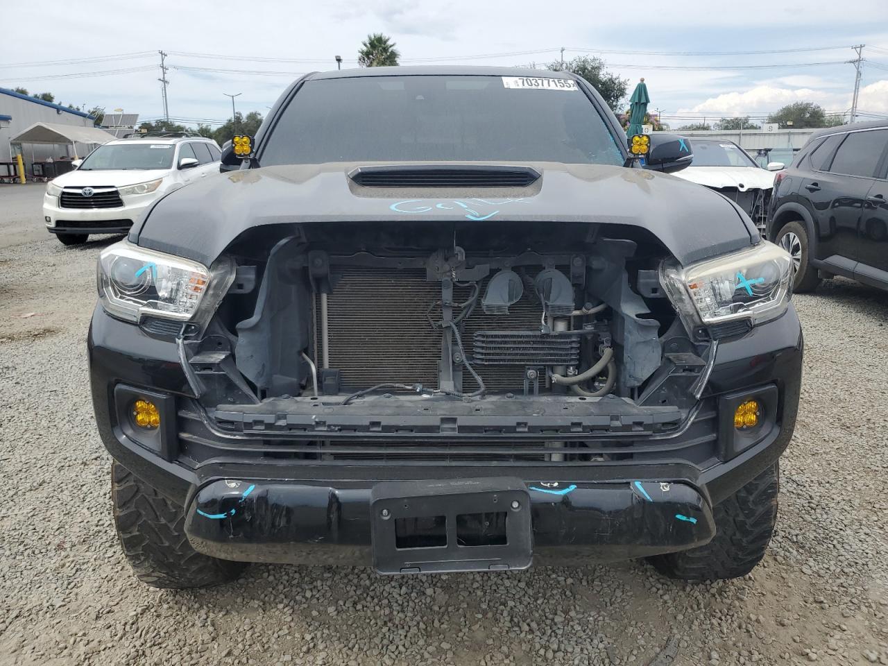 2019 Toyota Tacoma Double Cab - Image 5