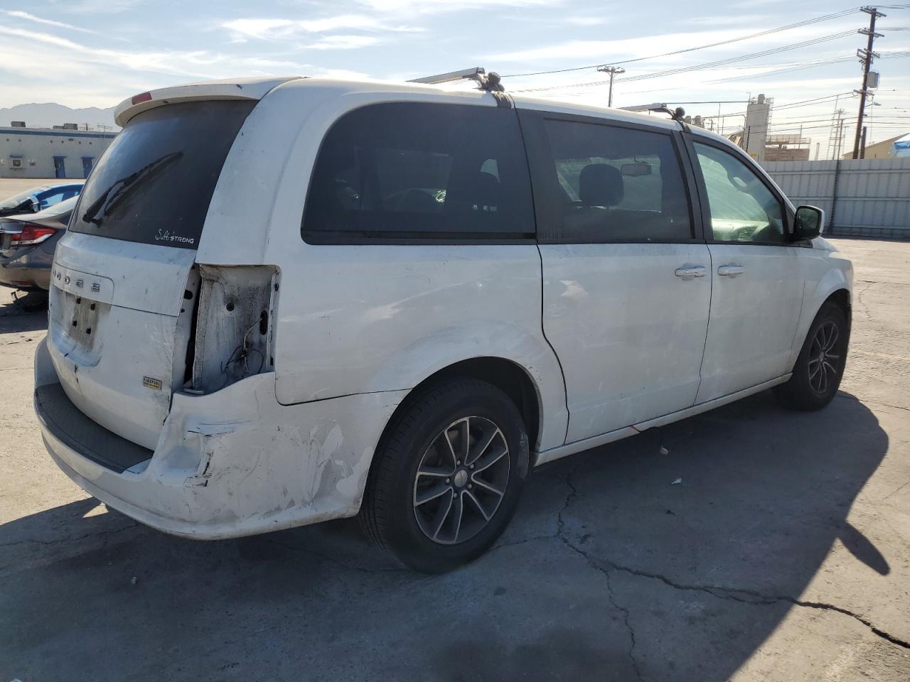 2018 Dodge Grand Caravan Se - Фото 3