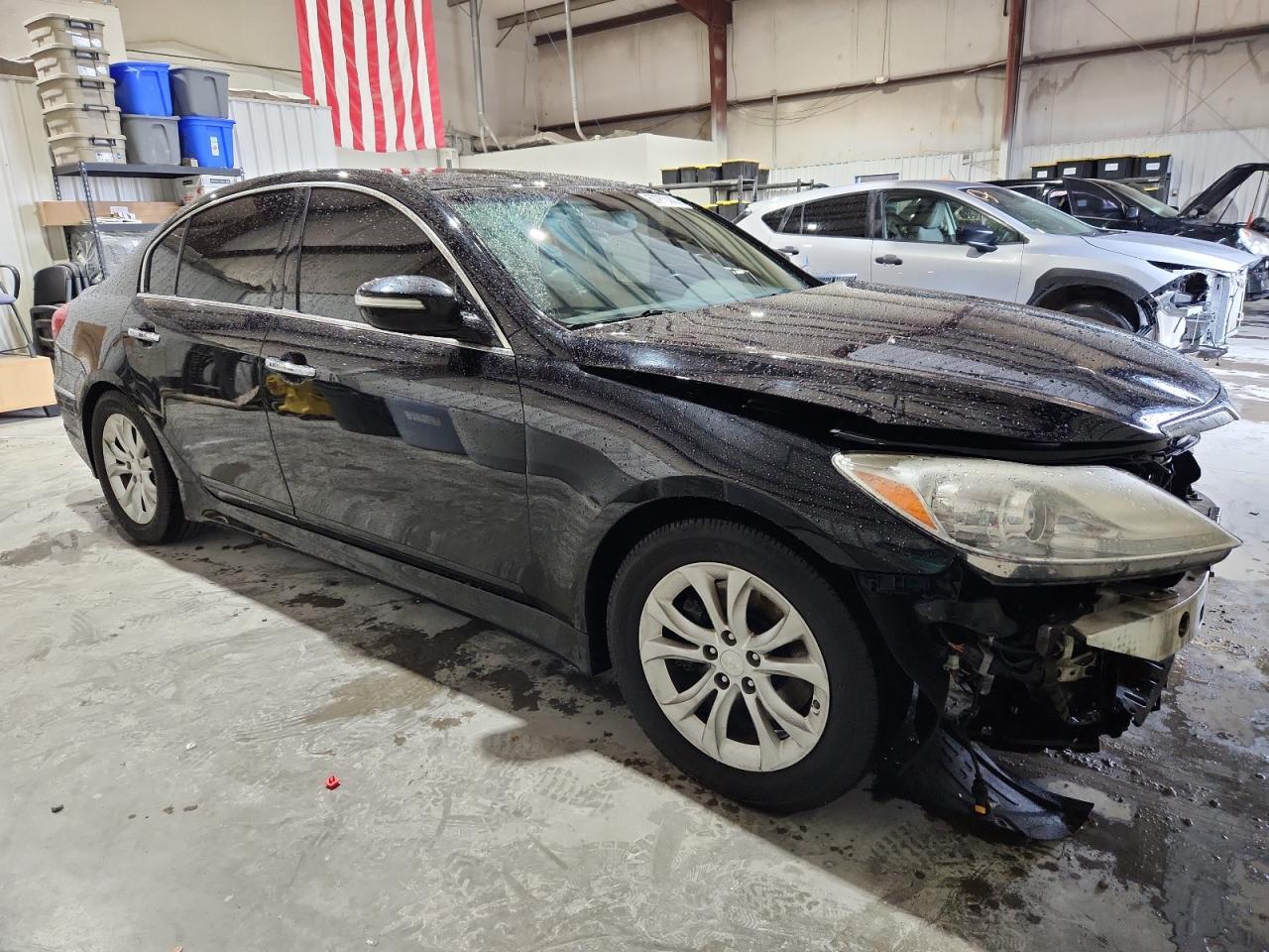 2013 Hyundai Genesis 3.8L 3.8L - Image 4