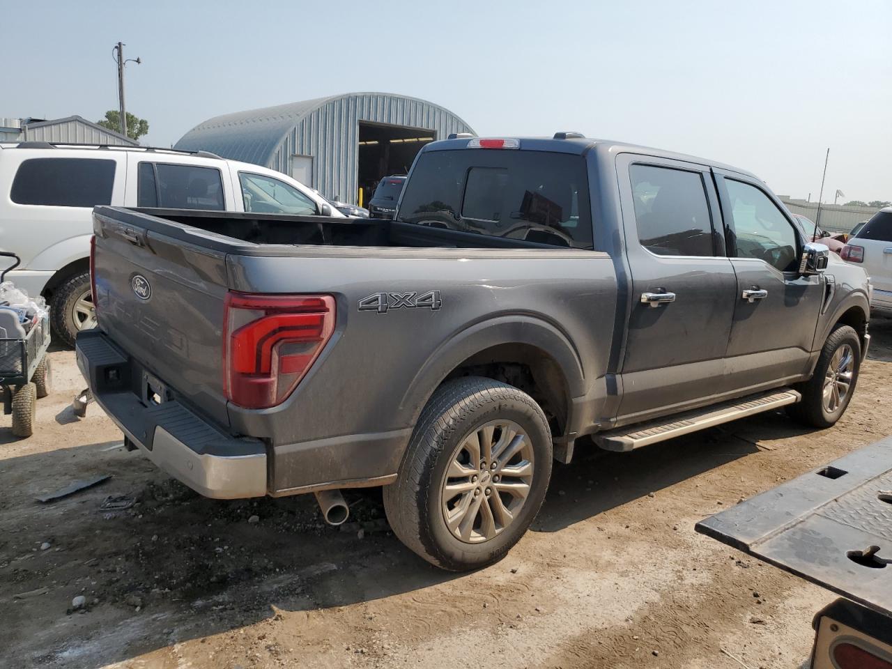 2024 Ford F150 Lariat - Фото 3