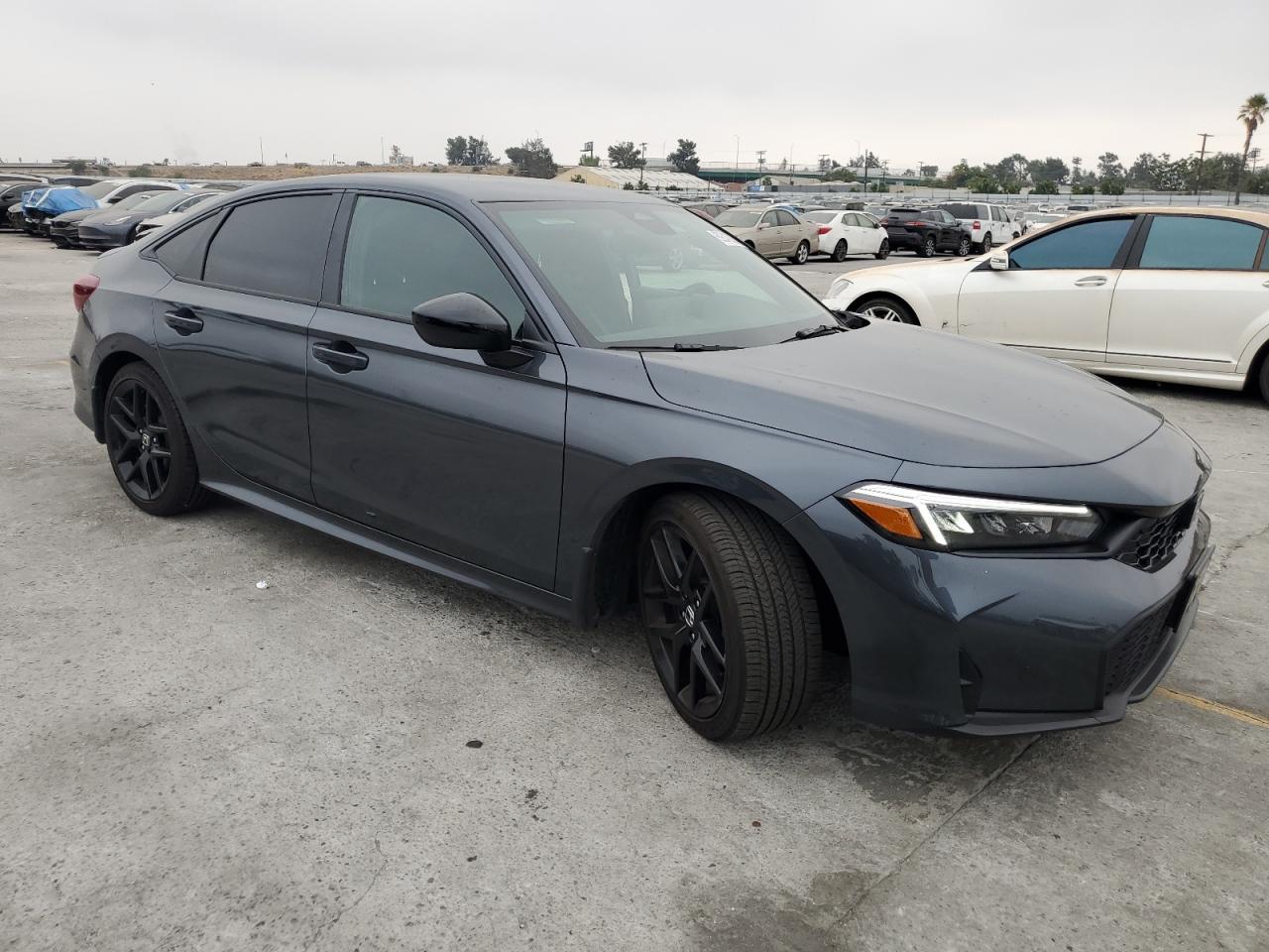 2025 Honda Civic Sport - Фото 4