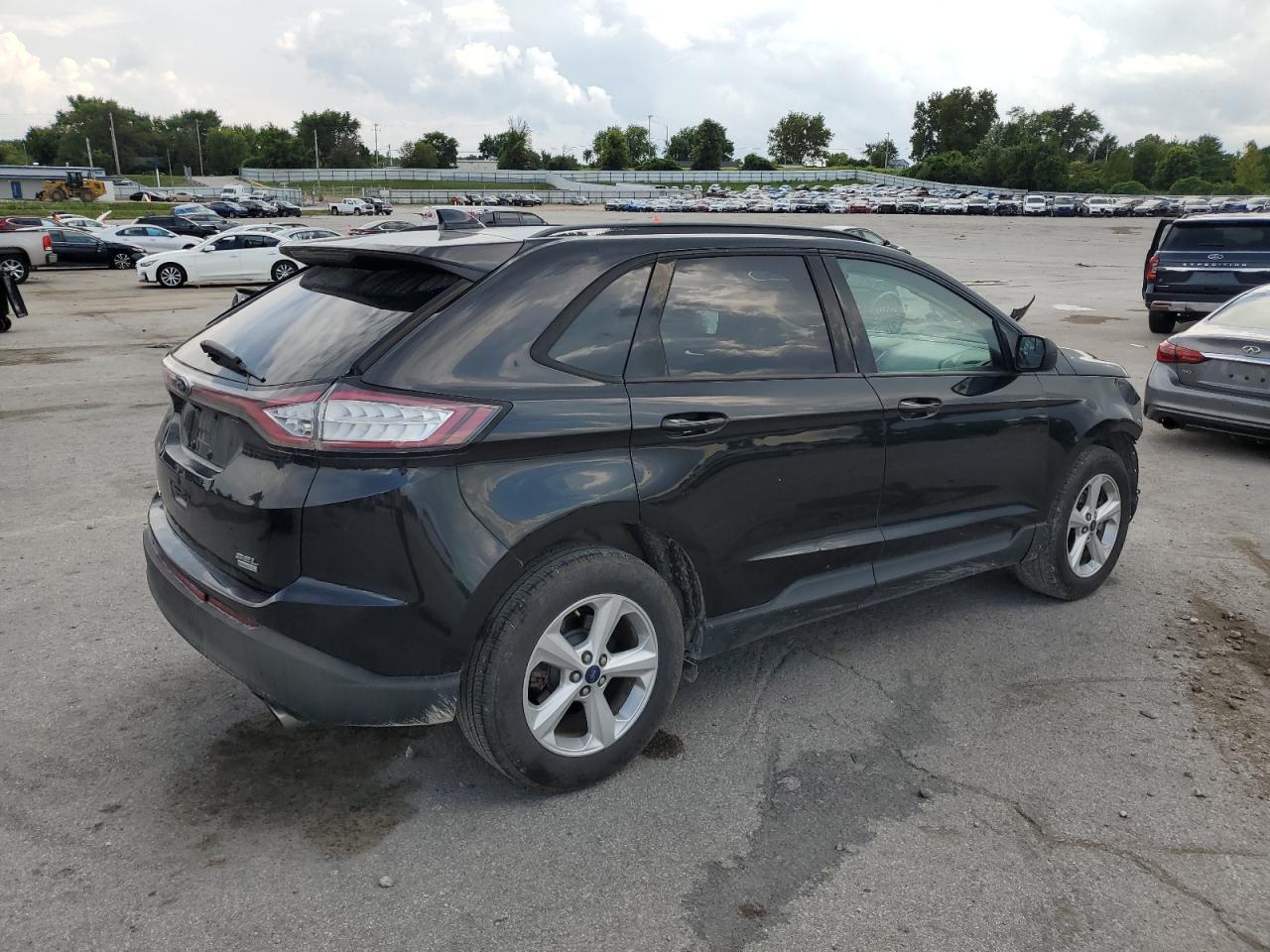 2015 Ford Edge Se - Фото 3