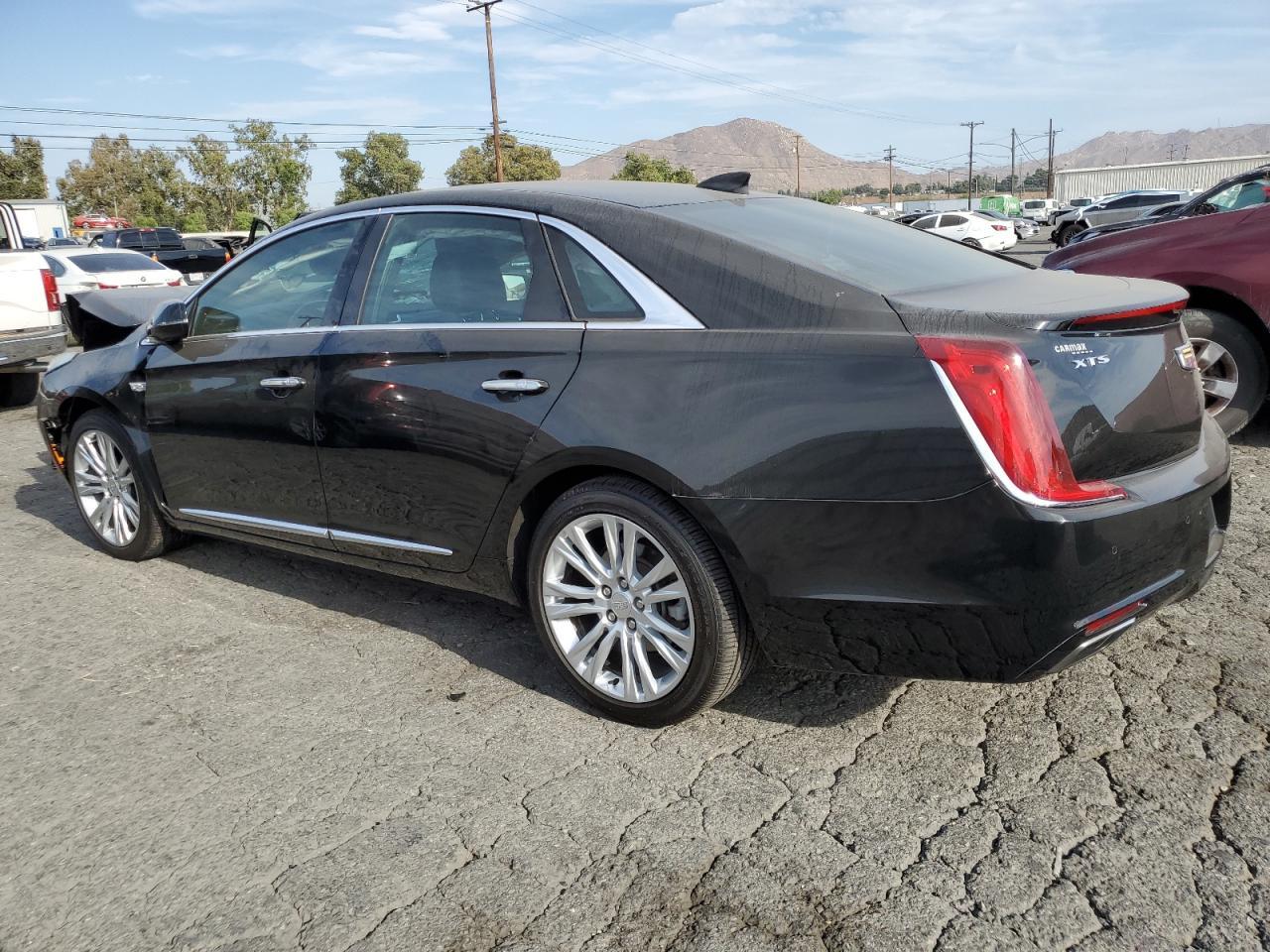 2019 Cadillac Xts Luxury - Фото 2