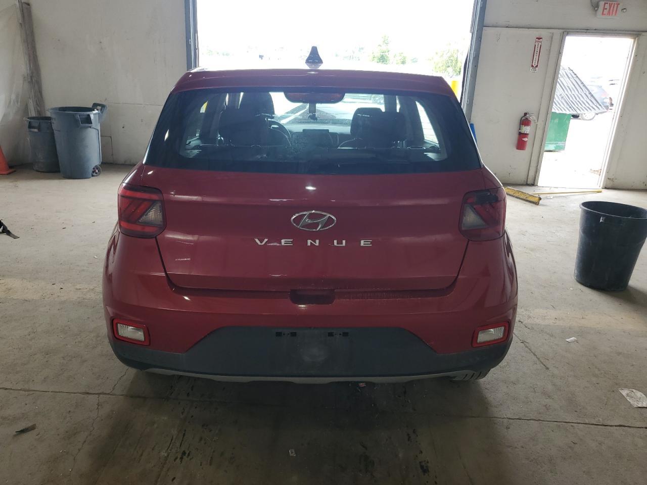 2021 Hyundai Venue Se - Image 6