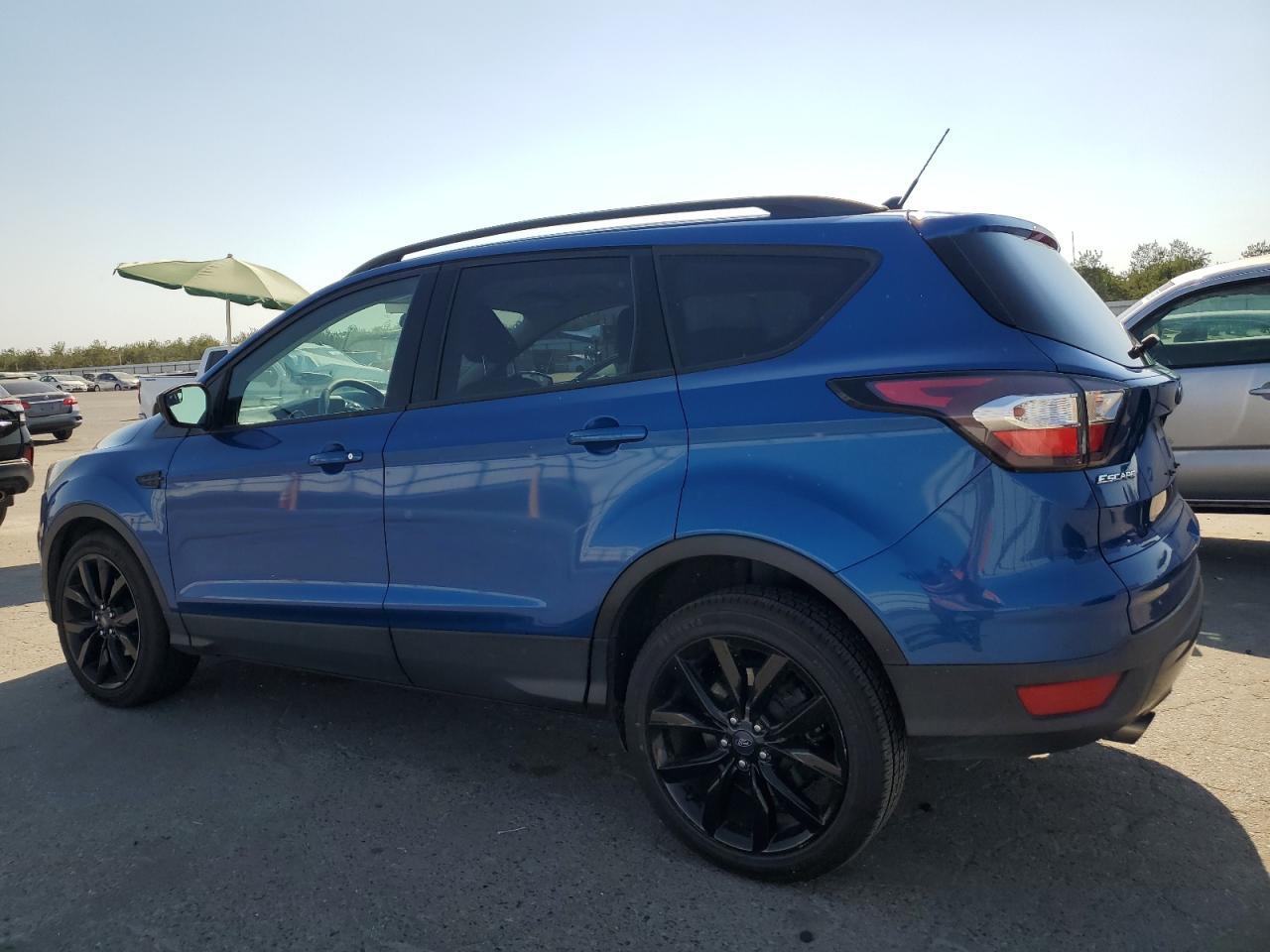 2018 Ford Escape Se - Фото 2