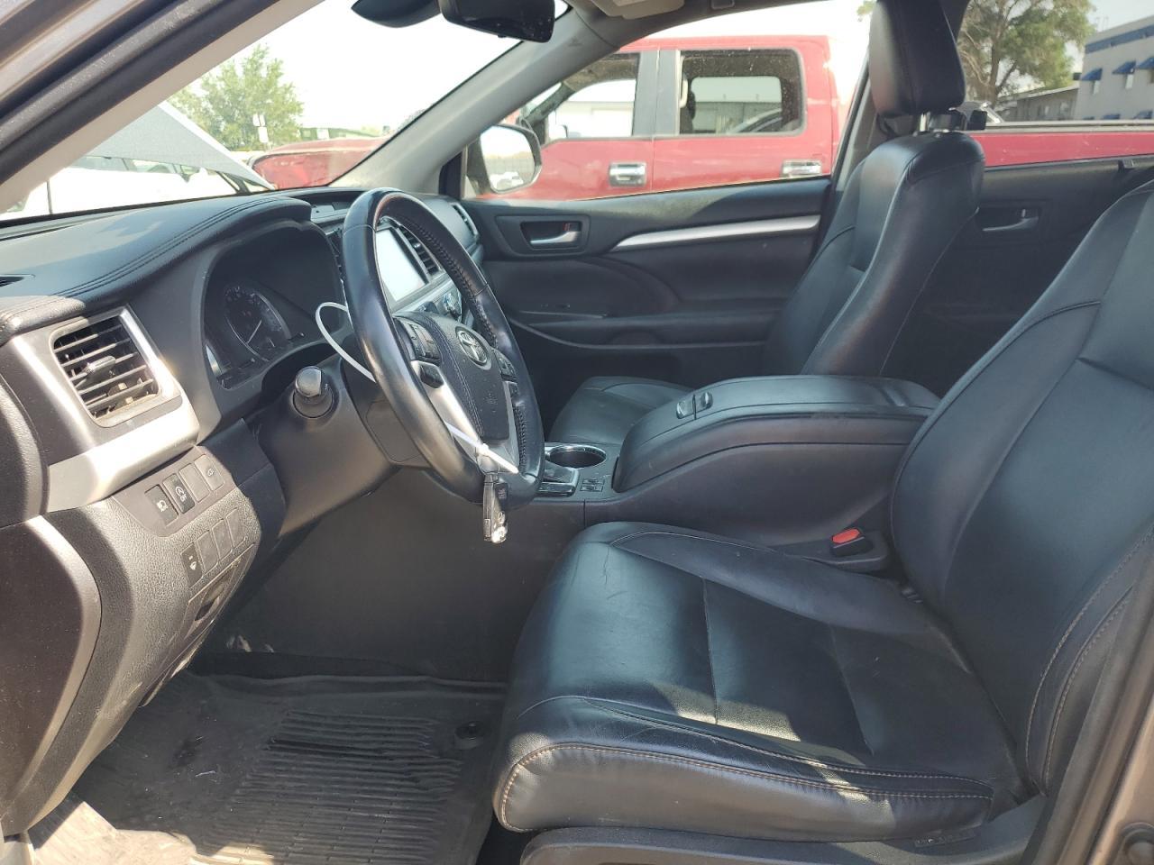 2018 Toyota Highlander Se - Фото 7