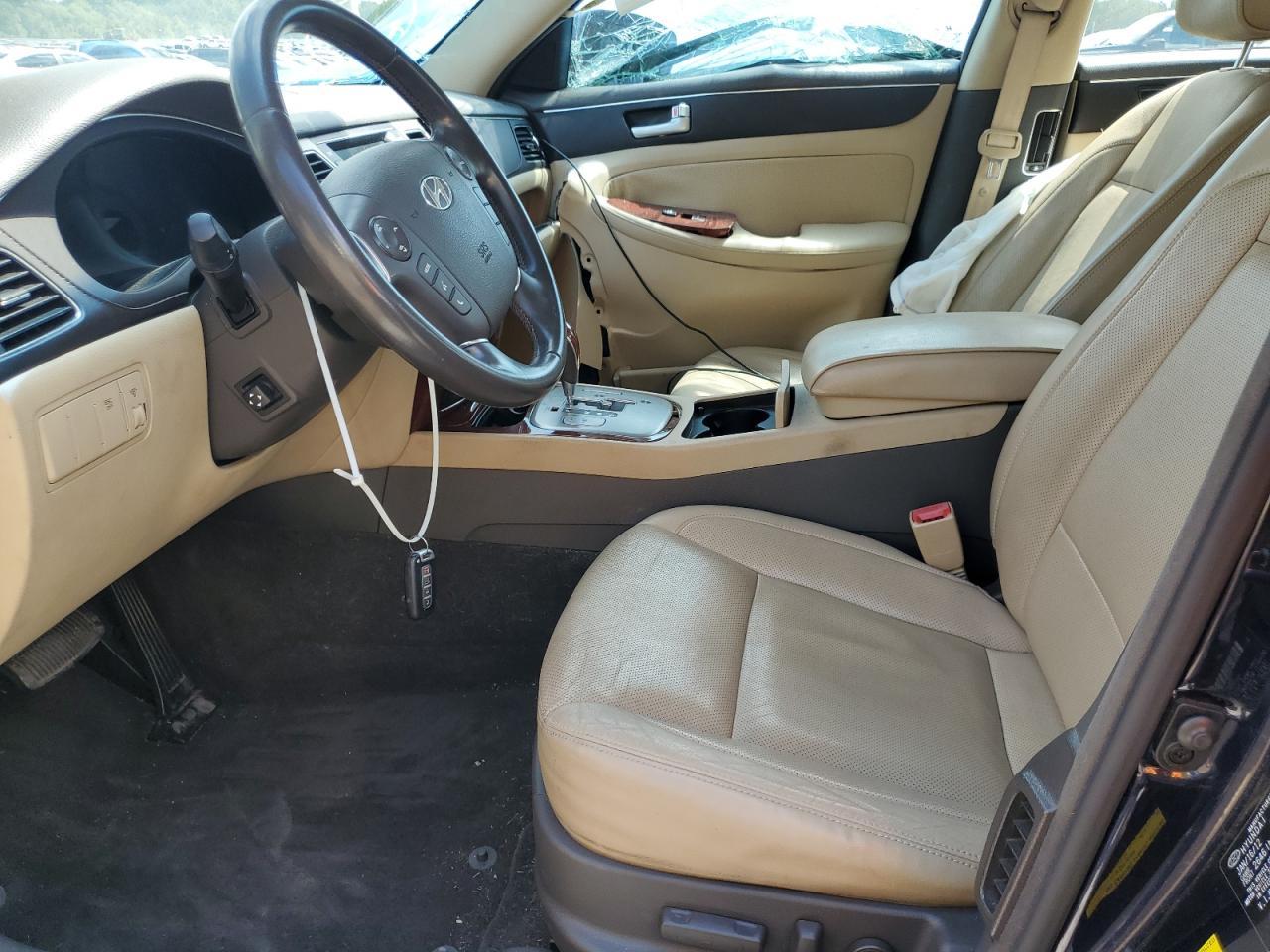 2012 Hyundai Genesis 3.8L - Image 7